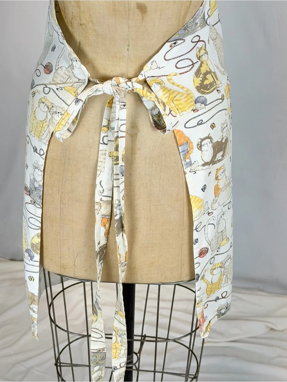 VINTAGE cats kitchen studio craft full apron 100% cotton kitty cat pet lover 90s